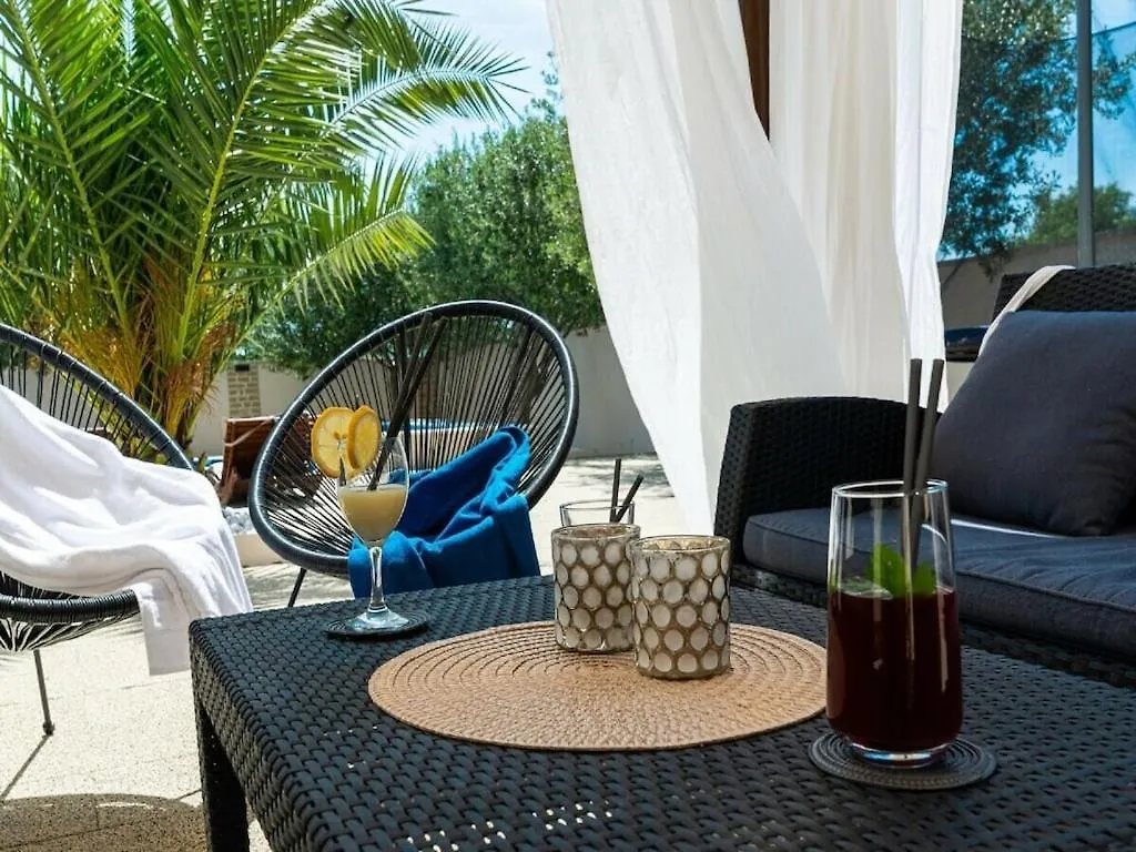 Villa In Stankovci With Swimming Pool